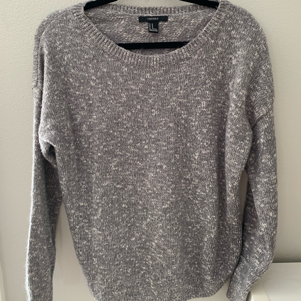 Chunky grey sweater - perfect with leggings!